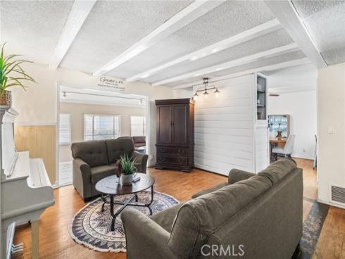 17581 Brent Lane, Tustin, CA