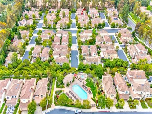 10925  Kimball   Place, Tustin, CA