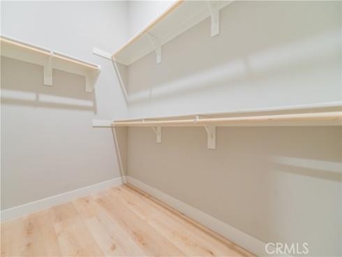 421 Transport , Tustin, CA