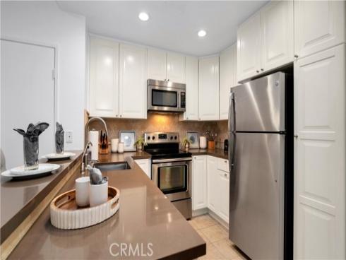 189 Gallery Way, Tustin, CA