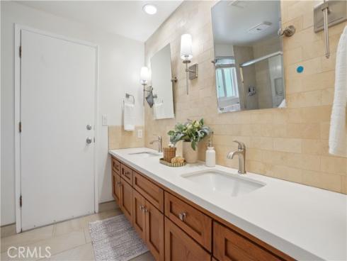 13811 Palace Way, Tustin, CA