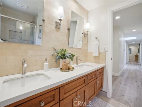 13811 Palace Way, Tustin, CA