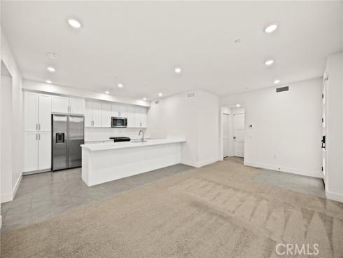 16321 Dawn 108 Way, Tustin, CA