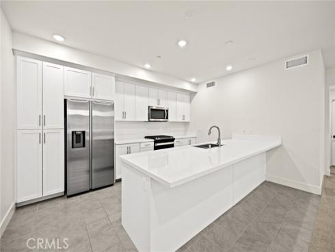 16321 Dawn 108 Way, Tustin, CA