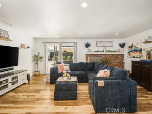 13381 Del Cerro Drive, Tustin, CA