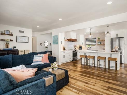 13381 Del Cerro Drive, Tustin, CA