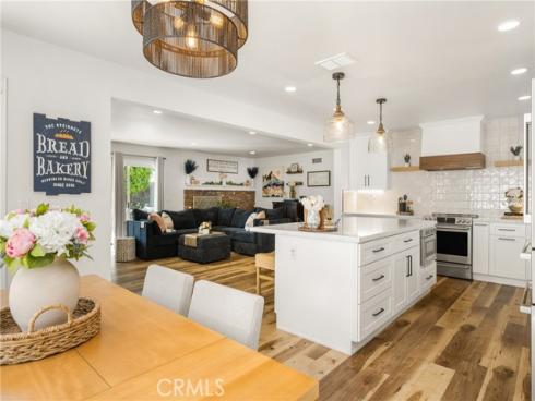 13381 Del Cerro Drive, Tustin, CA