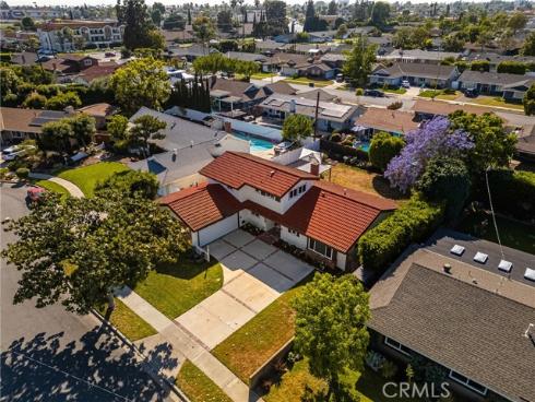 13381 Del Cerro Drive, Tustin, CA