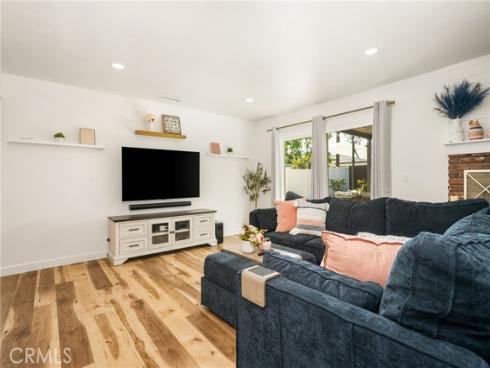 13381 Del Cerro Drive, Tustin, CA