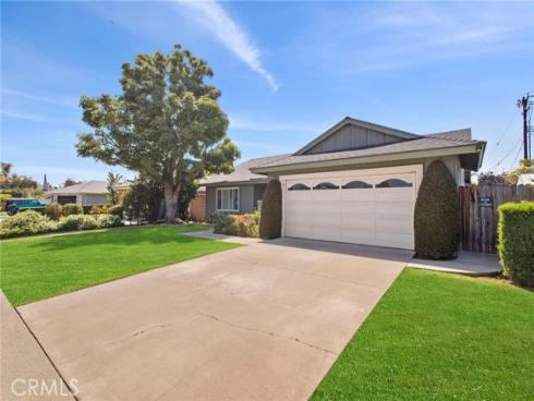 17642 Medford Avenue, Tustin, CA