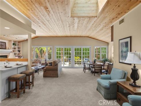 17642 Medford Avenue, Tustin, CA