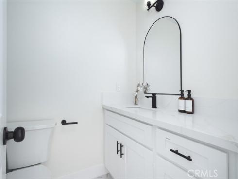 12842 Elizabeth Way, Tustin, CA