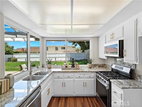 13041 Ranchwood Road, Tustin, CA