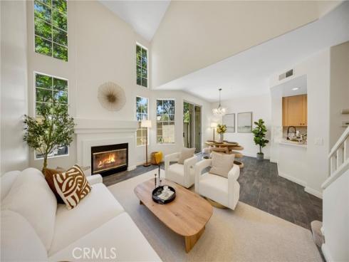 13385 Savanna , Tustin, CA