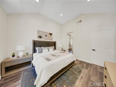 13385 Savanna , Tustin, CA