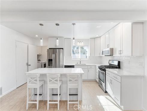 13421 Epping Way, Tustin, CA