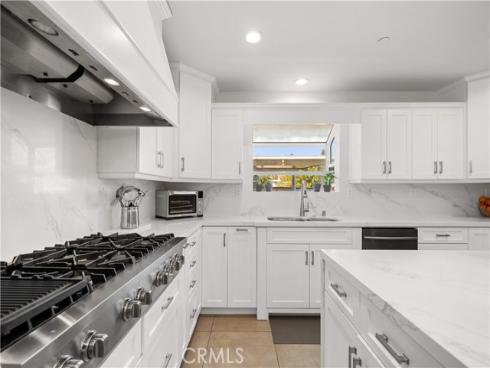 1621 Bryan Avenue, Tustin, CA