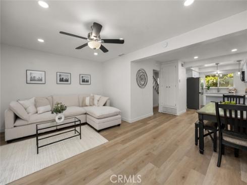 1881 Mitchell 114 Avenue, Tustin, CA