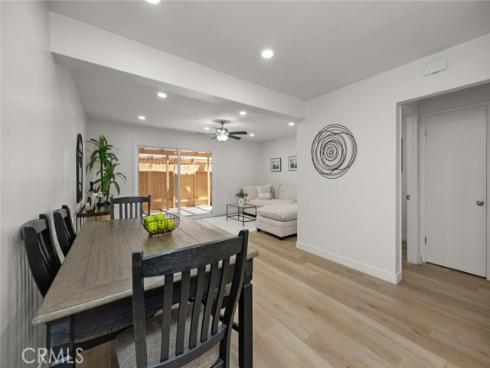 1881 Mitchell 114 Avenue, Tustin, CA