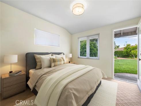 12351 Woodlawn Avenue, Tustin, CA