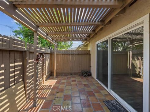 1881 Mitchell 34 Avenue, Tustin, CA