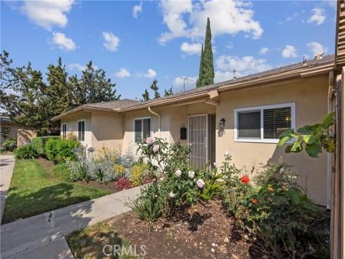 1881 Mitchell 34 Avenue, Tustin, CA