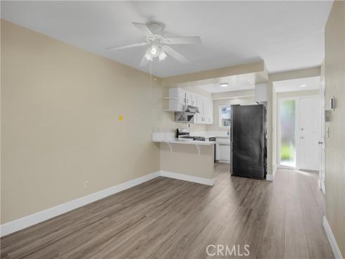 1881 Mitchell 34 Avenue, Tustin, CA