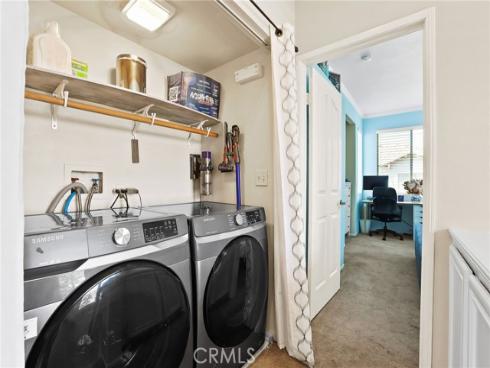 2348 Sunningdale Drive, Tustin, CA