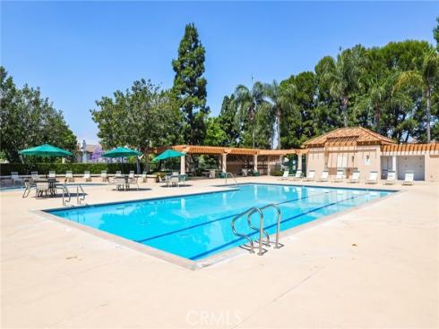 2348 Sunningdale Drive, Tustin, CA