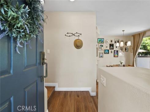 2348 Sunningdale Drive, Tustin, CA