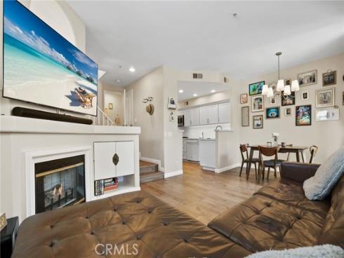 2348 Sunningdale Drive, Tustin, CA