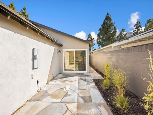 1931 Roanoke Avenue, Tustin, CA