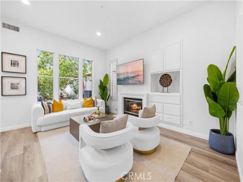 2517 Tequestra , Tustin, CA