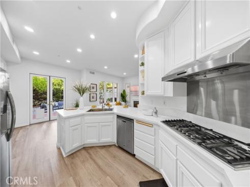 2517 Tequestra , Tustin, CA