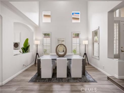 2517 Tequestra , Tustin, CA