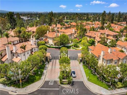 2517 Tequestra , Tustin, CA