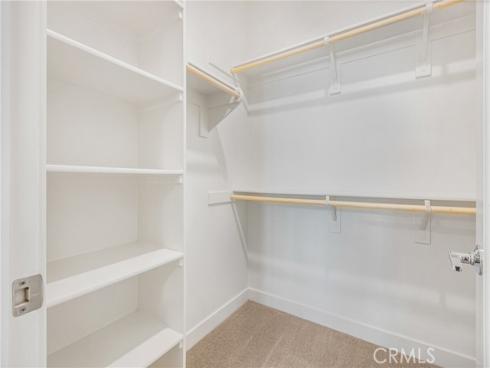 285  Lodestar  , Tustin, CA