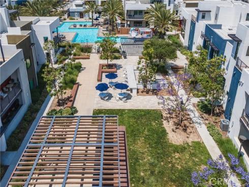 285  Lodestar  , Tustin, CA