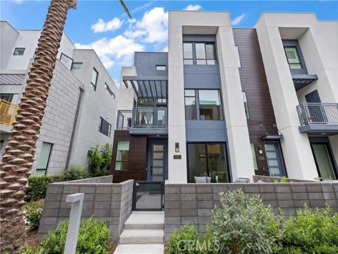 2132 Skylar Place, Tustin, CA