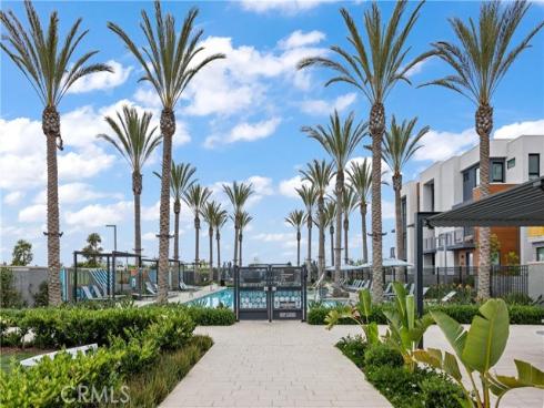 2132 Skylar Place, Tustin, CA