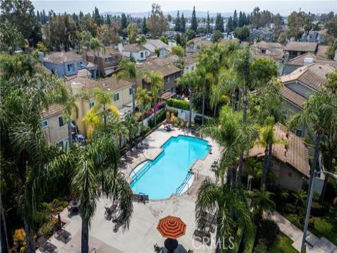 2312  San Leandro  , Tustin, CA