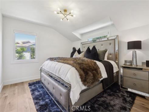 13081 Fairmont Way, Tustin, CA