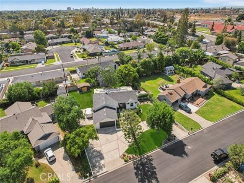 13081 Fairmont Way, Tustin, CA