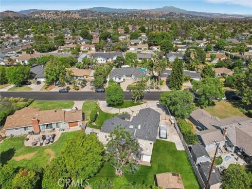 13081 Fairmont Way, Tustin, CA