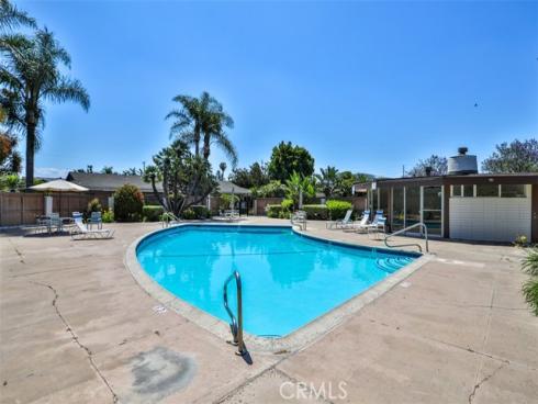 17621 17th 16D Street, Tustin, CA