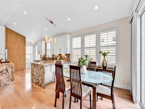 13071 Arborwalk Lane, Tustin, CA