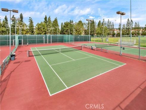 13071 Arborwalk Lane, Tustin, CA