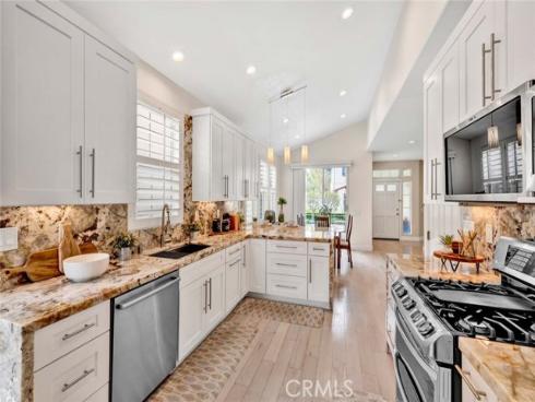 13071 Arborwalk Lane, Tustin, CA