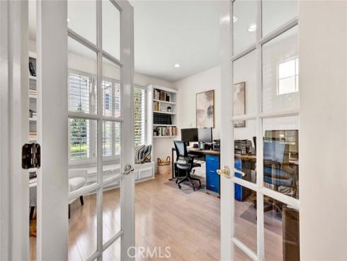 13071 Arborwalk Lane, Tustin, CA