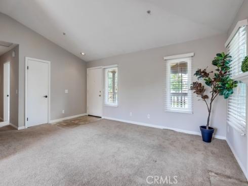 253 Gallery Way, Tustin, CA